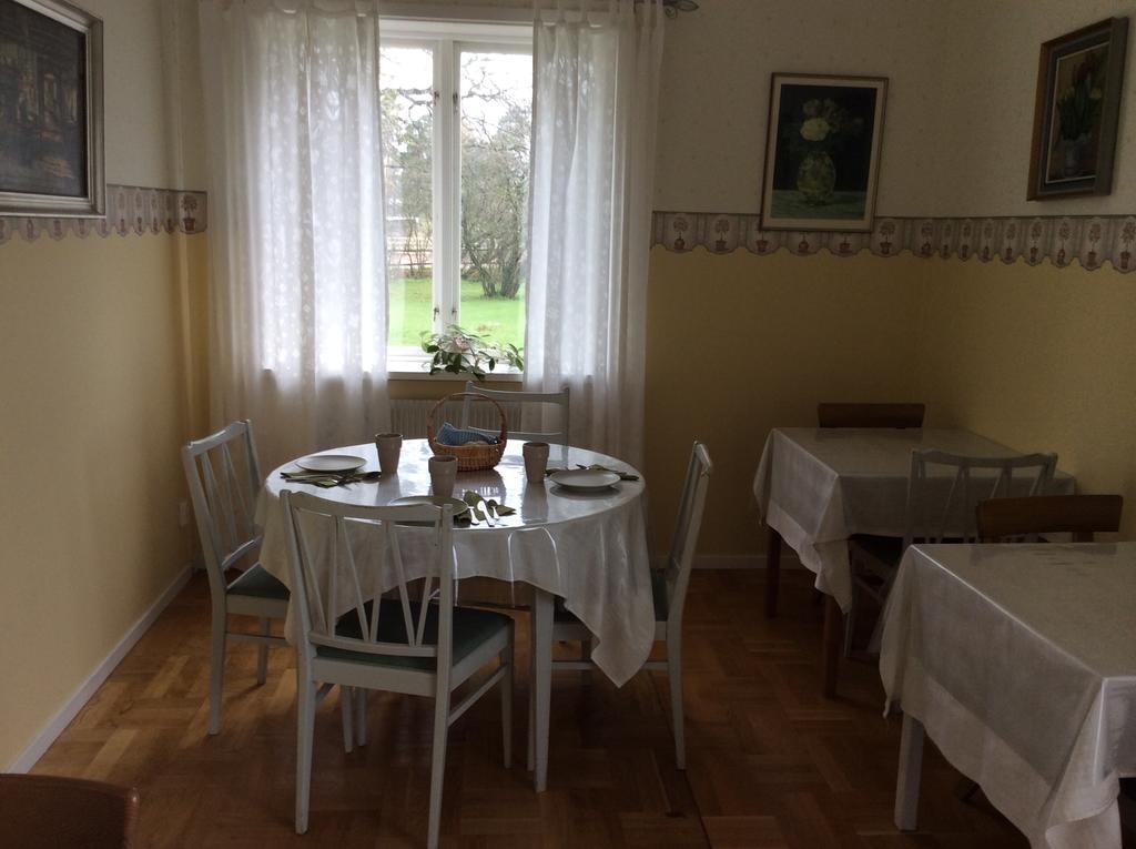 Хостел Karaby Gard, Country Living Кристинехамн Экстерьер фото
