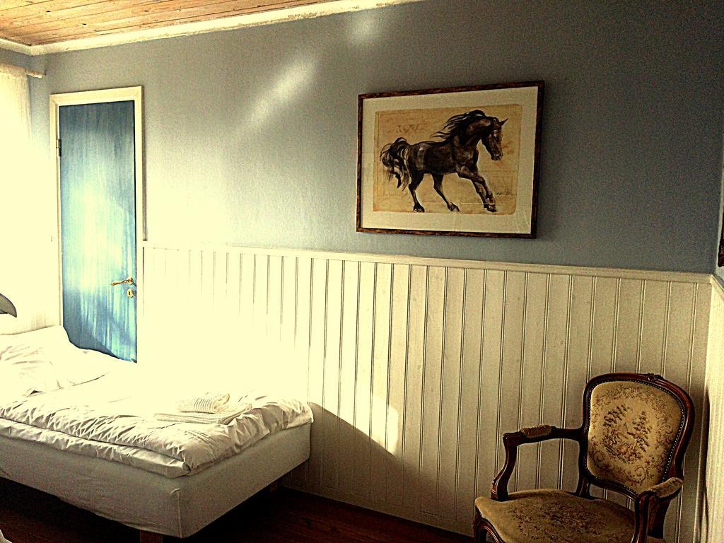 Хостел Karaby Gard, Country Living Кристинехамн Экстерьер фото