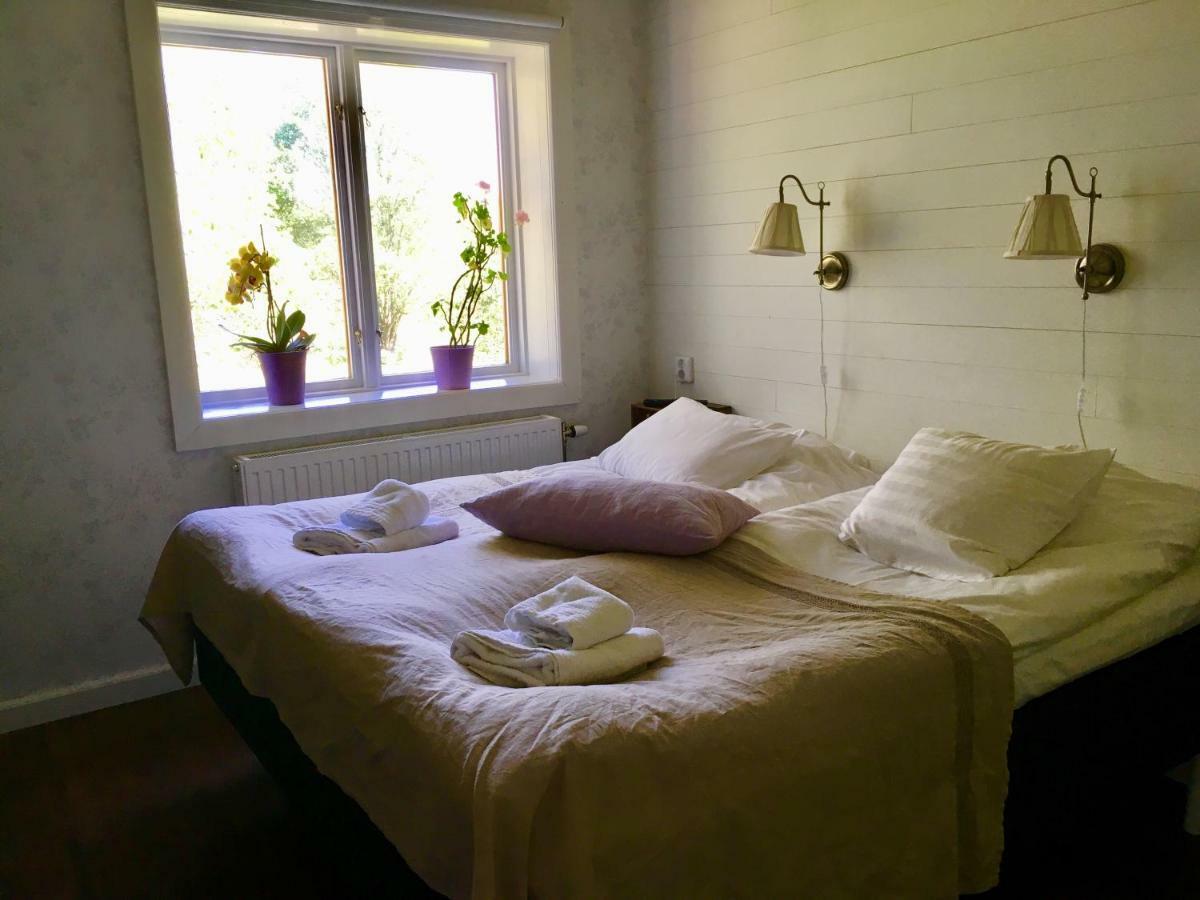 Хостел Karaby Gard, Country Living Кристинехамн Экстерьер фото